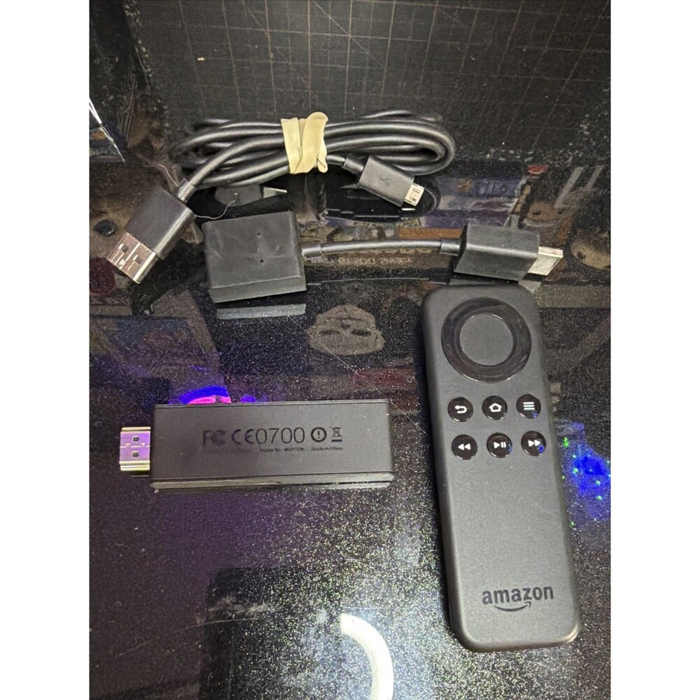Amazon Fire TV Stick W87CUN HDMI Media Streamer Remote USB Cable Extender Bundle